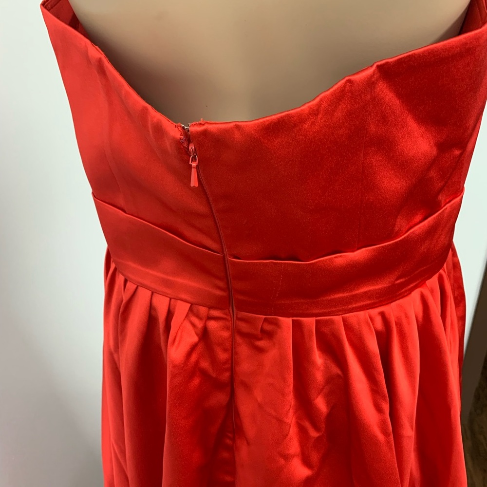 Dress - Picture 9 of 15